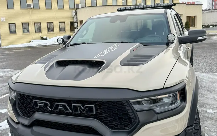 Крепление фар на капот для Додж Рам 1500 TRX 2018-2024 за 77 700 тг. в Алматы