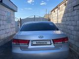 Hyundai Sonata 2006 годаүшін2 600 000 тг. в Астана – фото 2
