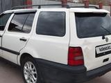 Volkswagen Golf 1994 года за 1 300 000 тг. в Астана