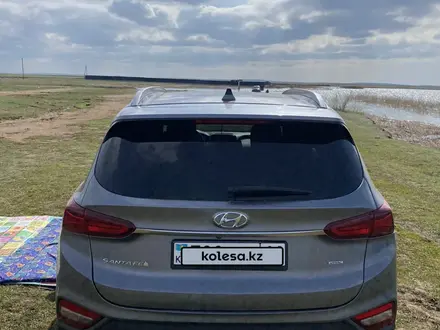 Hyundai Santa Fe 2018 года за 13 500 000 тг. в Астана – фото 7