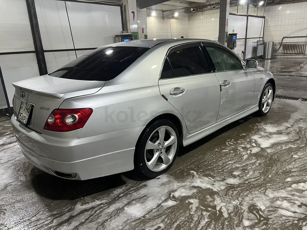 Toyota Mark X, 2005
