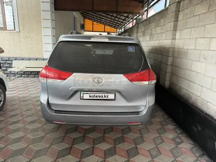 Toyota Sienna 2013 года за 11 700 000 тг. в Алматы – фото 7