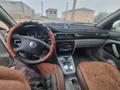 Volkswagen Passat 2001 годаүшін2 200 000 тг. в Шымкент