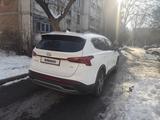 Hyundai Santa Fe 2022 годаfor14 300 000 тг. в Алматы – фото 4