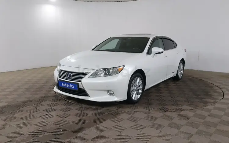 Lexus ES 300h 2013 годаүшін9 990 000 тг. в Шымкент