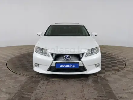 Lexus ES 300h 2013 года за 9 990 000 тг. в Шымкент – фото 2