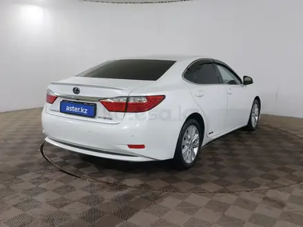 Lexus ES 300h 2013 года за 9 990 000 тг. в Шымкент – фото 5