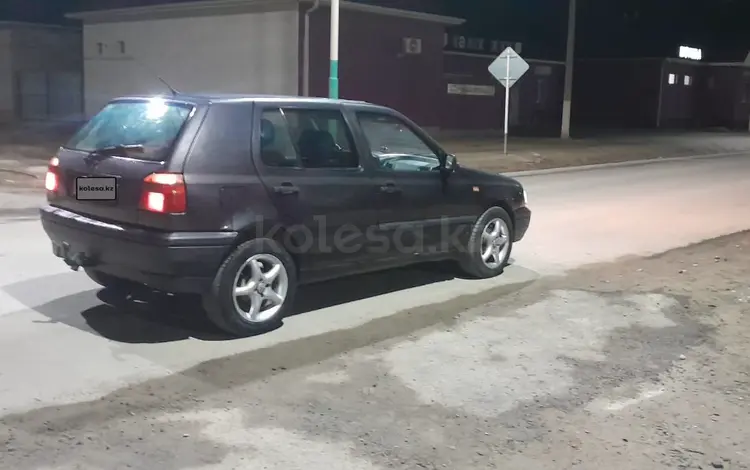 Volkswagen Golf 1993 годаfor1 500 000 тг. в Кызылорда