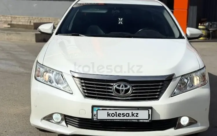 Toyota Camry 2014 года за 8 700 000 тг. в Актобе