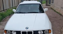 BMW 520 1989 года за 1 300 000 тг. в Алматы