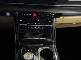 Kia Carnival 2020 года за 22 500 000 тг. в Алматы – фото 4