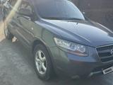 Hyundai Santa Fe 2007 годаүшін3 100 000 тг. в Алматы