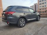 Mitsubishi Outlander 2021 годаүшін13 500 000 тг. в Астана – фото 2