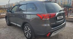 Mitsubishi Outlander 2021 годаfor11 000 000 тг. в Астана – фото 3