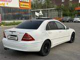 Mercedes-Benz C 320 2002 годаүшін3 400 000 тг. в Алматы – фото 3