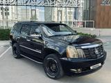 Cadillac Escalade 2007 года за 7 050 000 тг. в Астана – фото 2
