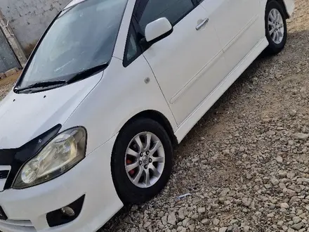 Toyota Ipsum 2008 года за 3 700 000 тг. в Атырау – фото 2