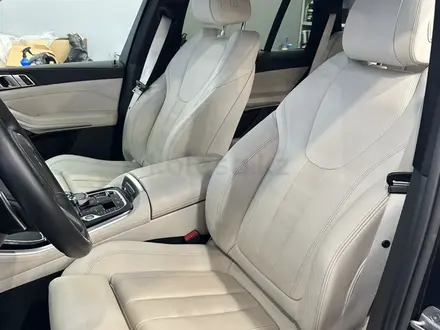 BMW X5 2019 года за 38 000 000 тг. в Астана – фото 15