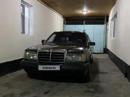 Mercedes-Benz E 230 1992 года за 950 000 тг. в Шымкент – фото 3