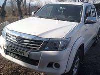 Toyota Hilux 2013 годаүшін11 000 000 тг. в Алматы