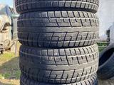 Комплект зимние шины 285/65/17 285/65R17 Yokohama. за 100 000 тг. в Алматы