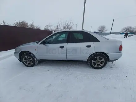 Audi A4 1996 года за 1 850 000 тг. в Петропавловск – фото 5