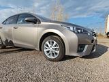 Toyota Corolla 2015 года за 7 246 304 тг. в Актобе – фото 2