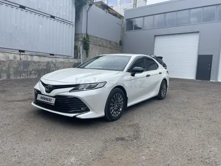 Toyota Camry 2020 года за 12 500 000 тг. в Алматы – фото 4