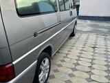 Volkswagen Caravelle 1996 года за 3 900 000 тг. в Алматы – фото 5