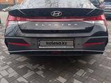 Hyundai Elantra 2024 годаfor10 800 000 тг. в Алматы – фото 4