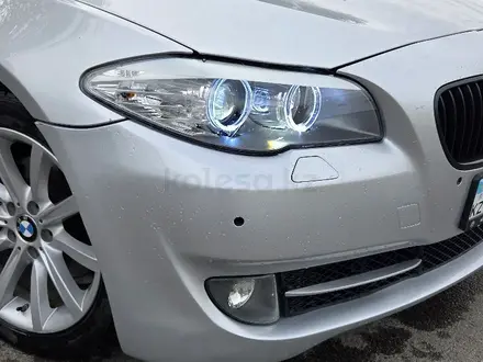 BMW 528 2011 года за 7 300 000 тг. в Алматы – фото 2