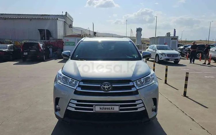 Toyota Highlander 2017 года за 10 300 000 тг. в Алматы