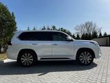 Lexus LX 570 2021 годаүшін64 000 000 тг. в Усть-Каменогорск – фото 3