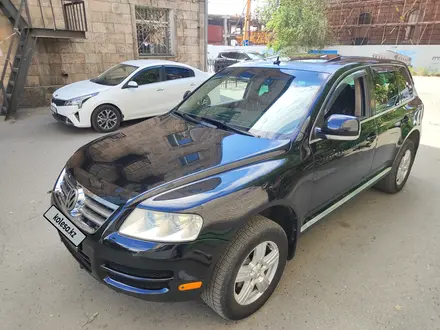 Volkswagen Touareg 2004 года за 5 000 000 тг. в Алматы – фото 4