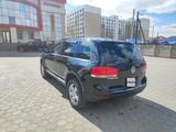 Volkswagen Touareg 2004 года за 5 500 000 тг. в Усть-Каменогорск – фото 5