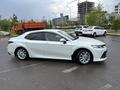 Toyota Camry 2023 года за 15 700 000 тг. в Шымкент – фото 4