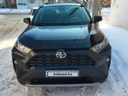 Toyota RAV4 2020 года за 12 500 000 тг. в Уральск – фото 4