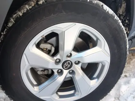 Toyota RAV4 2020 года за 12 500 000 тг. в Уральск – фото 6