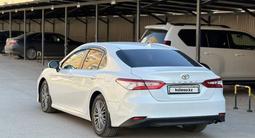 Toyota Camry 2018 года за 11 500 000 тг. в Актобе – фото 5