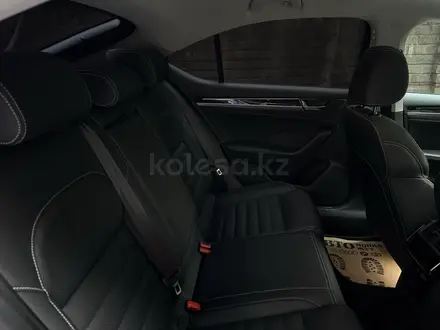 Skoda Superb 2025 года за 18 250 000 тг. в Алматы – фото 16