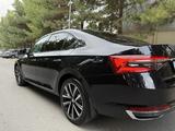 Skoda Superb 2025 годаүшін18 250 000 тг. в Алматы – фото 5