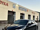 Toyota Camry 2021 года за 14 500 000 тг. в Уральск – фото 4