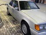 Mercedes-Benz E 260 1990 года за 1 300 000 тг. в Кызылорда – фото 3