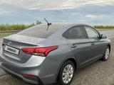 Hyundai Accent 2018 годаүшін7 600 000 тг. в Семей – фото 3