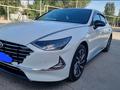 Hyundai Sonata 2021 года за 14 200 000 тг. в Алматы – фото 3