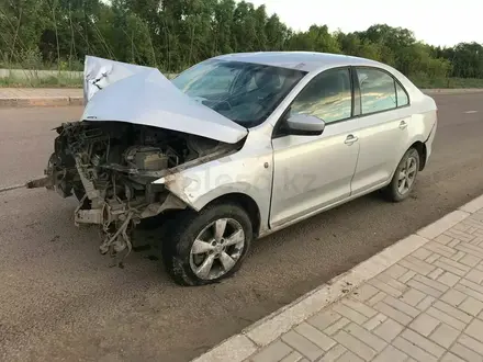 Skoda Rapid 2014 года за 101 707 тг. в Астана – фото 2