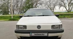 Volkswagen Passat 1993 годаүшін1 780 000 тг. в Алматы