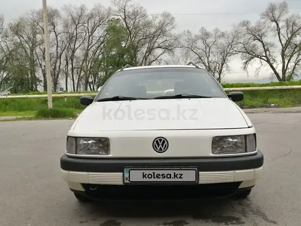Volkswagen Passat 1993 года за 1 780 000 тг. в Алматы