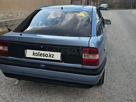 Opel Vectra 1992 года за 600 000 тг. в Шымкент