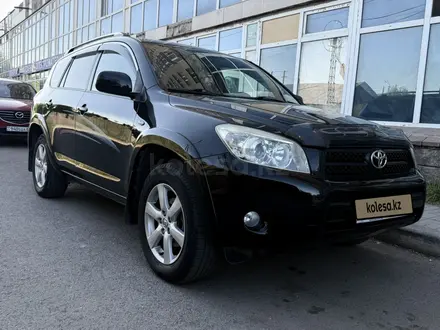 Toyota RAV4 2006 года за 8 000 000 тг. в Астана